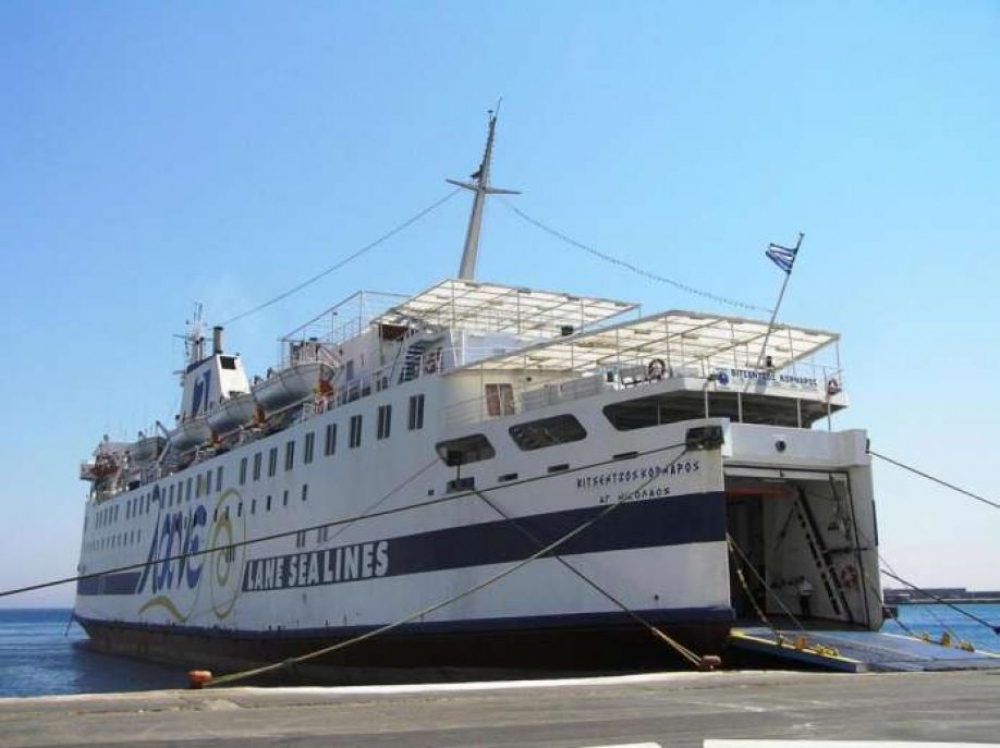Καθηλωμένο και πάλι το πλοίο που εκτελεί δρομολόγια Γύθειο-Κρήτη