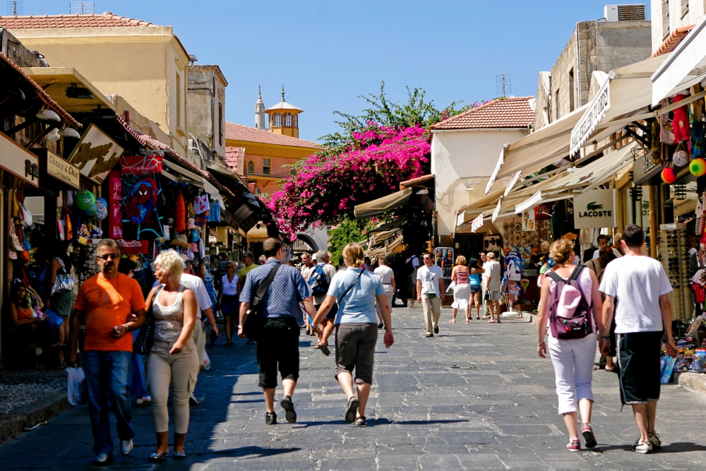 Στα χαμηλά η τουριστική κίνηση στην Πελοπόννησο