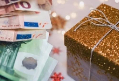 Από 17/12 η προπληρωμή επιδομάτων και Δώρου Χριστουγέννων σε ανέργους