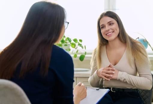 Ψυχοθεραπεία: Κερδίζει έδαφος έναντι των φαρμάκων για την αντιμετώπιση ψυχικών διαταραχών