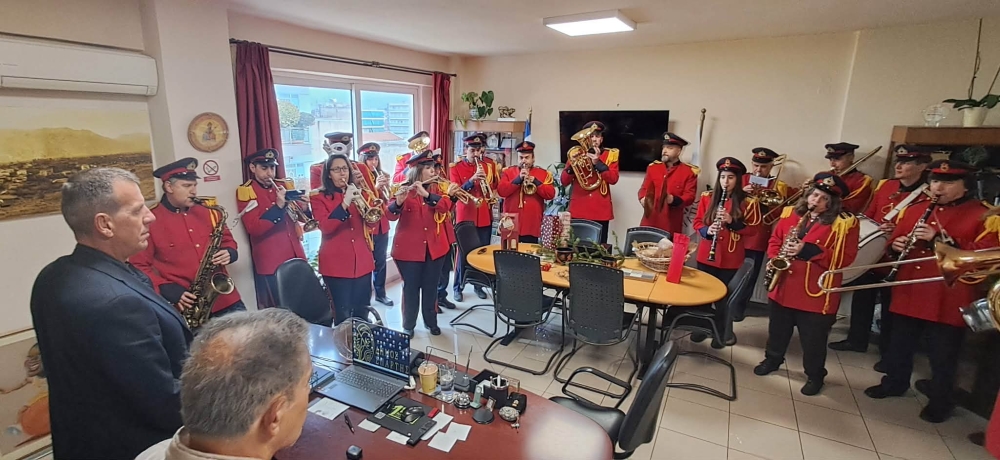 &Kappa;ά&lambda;&alpha;&nu;&tau;&alpha; &kappa;&alpha;&iota; &epsilon;&upsilon;&chi;έ&sigmaf; &gamma;&iota;&alpha; &kappa;&alpha;&lambda;ή &chi;&rho;&omicron;&nu;&iota;ά &sigma;&tau;&omicron; &Delta;&eta;&mu;&alpha;&rho;&chi;&epsilon;ί&omicron; &Sigma;&pi;ά&rho;&tau;&eta;&sigmaf;