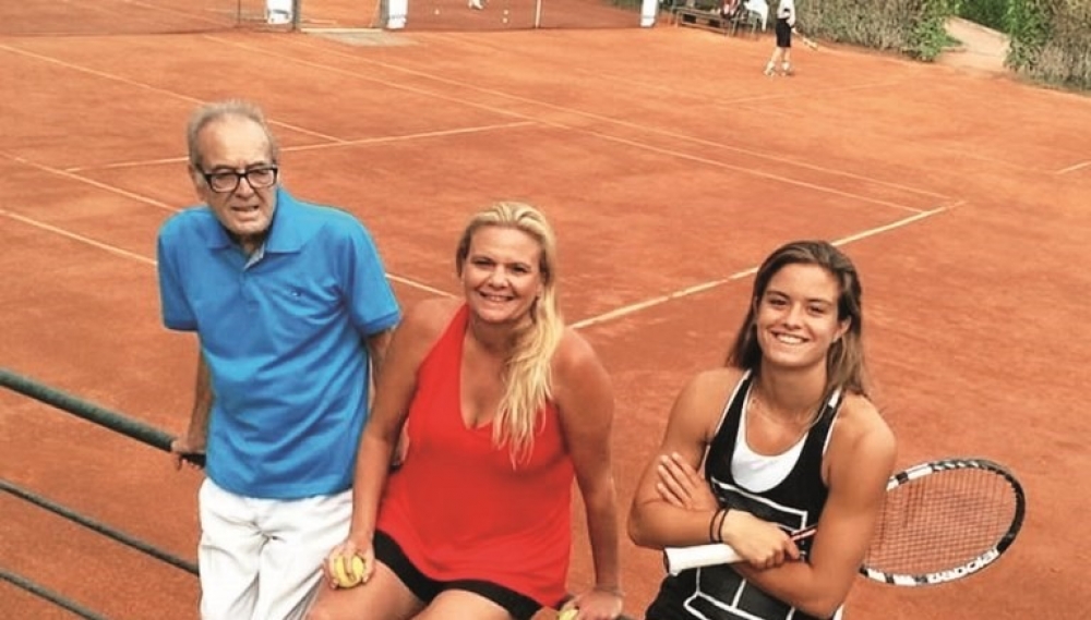 &Eta; &Alpha;&gamma;&gamma;&epsilon;&lambda;&iota;&kappa;ή &Kappa;&alpha;&nu;&epsilon;&lambda;&lambda;&omicron;&pi;&omicron;ύ&lambda;&omicron;&upsilon; &upsilon;&pi;&omicron;&psi;ή&phi;&iota;&alpha; &epsilon;&kappa;&pi;&rho;ό&sigma;&omega;&pi;&omicron;&sigmaf; &tau;&eta;&sigmaf; &Epsilon;&Phi;&Omicron;&Alpha; &sigma;&tau;&eta;&nu; &Epsilon;.&Omicron;.&Epsilon;.