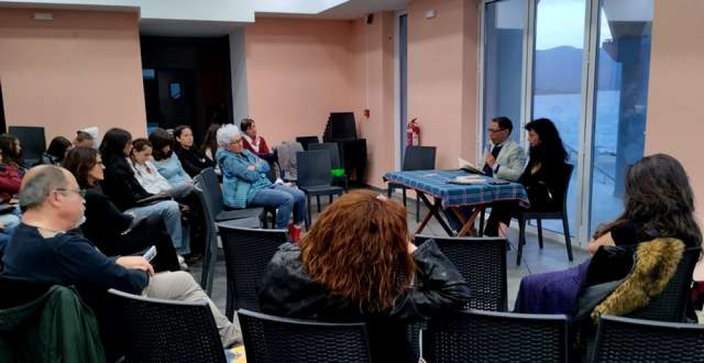 &Pi;&alpha;&gamma;&kappa;ό&sigma;&mu;&iota;&alpha; &Eta;&mu;έ&rho;&alpha; &Beta;&iota;&beta;&lambda;ί&omicron;&upsilon;: &Delta;&iota;ή&mu;&epsilon;&rho;&omicron;&sigmaf; &lambda;&omicron;&gamma;&omicron;&tau;&epsilon;&chi;&nu;&iota;&kappa;ό&sigmaf; &pi;&alpha;&lambda;&mu;ό&sigmaf; &sigma;&tau;&eta; &Mu;&omicron;&nu;&epsilon;&mu;&beta;&alpha;&sigma;&iota;ά