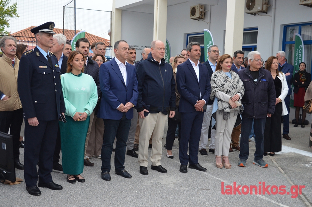 &Alpha;&pi;ό &theta;&eta;&rho;&epsilon;&upsilon;&tau;ή&sigmaf; &tau;&omicron;&upsilon; &beta;&upsilon;&theta;&omicron;ύ... &sigma;&tau;&omicron; &pi;&iota;ά&tau;&omicron;: &Tau;&omicron; &lambda;&epsilon;&omicron;&nu;&tau;ό&psi;&alpha;&rho;&omicron; &sigma;&tau;&omicron; &mu;&iota;&kappa;&rho;&omicron;&sigma;&kappa;ό&pi;&iota;&omicron; &tau;&eta;&sigmaf; &laquo;Elafonisos Eco Week&raquo;