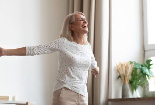 Μακροζωία: Τέσσερις απλοί τρόποι να μείνετε για πάντα νέοι