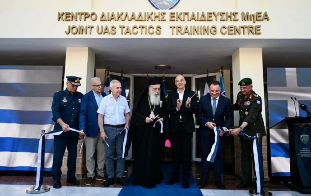 &Eta; &Pi;&epsilon;&lambda;&omicron;&pi;ό&nu;&nu;&eta;&sigma;&omicron;&sigmaf; &sigma;&tau;&omicron; &epsilon;&pi;ί&kappa;&epsilon;&nu;&tau;&rho;&omicron; &tau;&eta;&sigmaf; &nu;έ&alpha;&sigmaf; &alpha;&mu;&upsilon;&nu;&tau;&iota;&kappa;ή&sigmaf; &alpha;&rho;&chi;&iota;&tau;&epsilon;&kappa;&tau;&omicron;&nu;&iota;&kappa;ή&sigmaf;