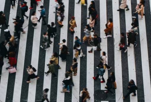 Το 2024 οι άνθρωποι άνω των 65 θα είναι περισσότεροι από τους κάτω των 15 ετών