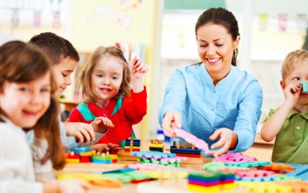 &Tau;&rho;&epsilon;ί&sigmaf; &theta;έ&sigma;&epsilon;&iota;&sigmaf; &epsilon;&rho;&gamma;&alpha;&sigma;ί&alpha;&sigmaf; &sigma;&tau;&omicron; &Nu;&Pi; &Pi;&rho;ό&nu;&omicron;&iota;&alpha;&sigmaf; &tau;&omicron;&upsilon; &Delta;. &Sigma;&pi;ά&rho;&tau;&eta;&sigmaf;