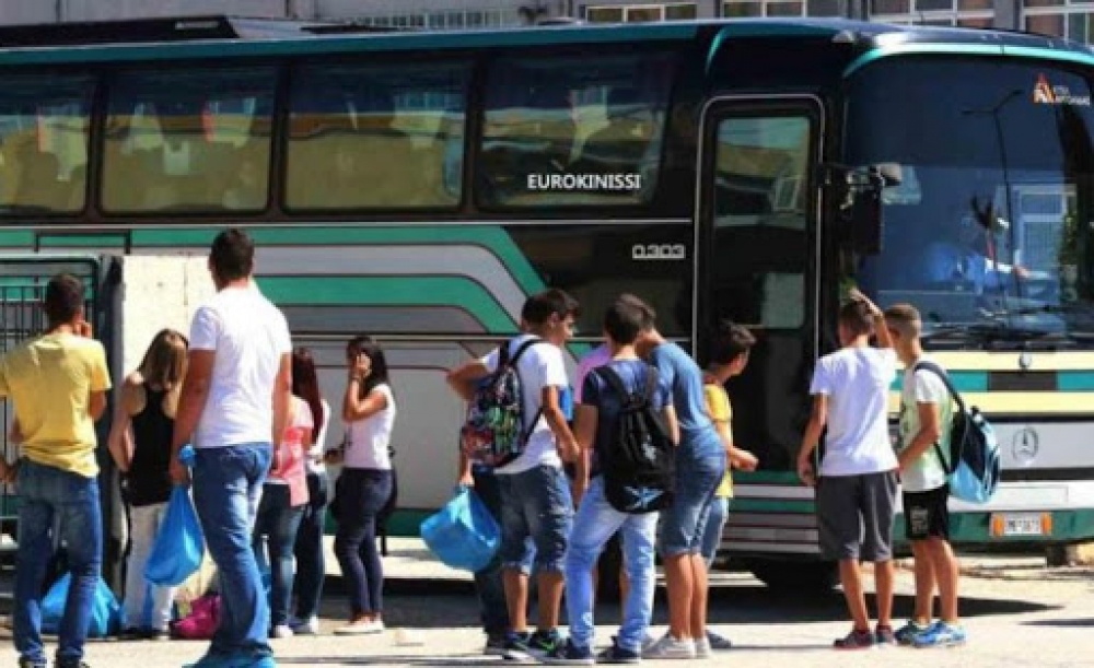 &Alpha;&nu;&alpha;&sigma;&tau;έ&lambda;&lambda;&omicron;&nu;&tau;&alpha;&iota; ό&lambda;&epsilon;&sigmaf; &omicron;&iota; &sigma;&chi;&omicron;&lambda;&iota;&kappa;έ&sigmaf; &epsilon;&kappa;&delta;&rho;&omicron;&mu;έ&sigmaf;