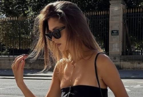 Η φυσική μάσκα που χαρίζει όγκο και λάμψη στα μαλλιά