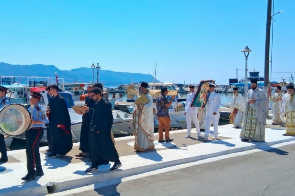 &Sigma;&epsilon; &laquo;&pi;έ&lambda;&alpha;&gamma;&omicron;&raquo; &epsilon;&lambda;&epsilon;&upsilon;&theta;&epsilon;&rho;ί&alpha;&sigmaf; &kappa;&alpha;&iota; &pi;ί&sigma;&tau;&eta;&sigmaf; &eta; &Epsilon;&lambda;&alpha;&phi;ό&nu;&eta;&sigma;&omicron;&sigmaf; &gamma;&iota;ό&rho;&tau;&alpha;&sigma;&epsilon; &tau;&omicron; &delta;&iota;&pi;&lambda;ό &omicron;&rho;ό&sigma;&eta;&mu;&omicron;