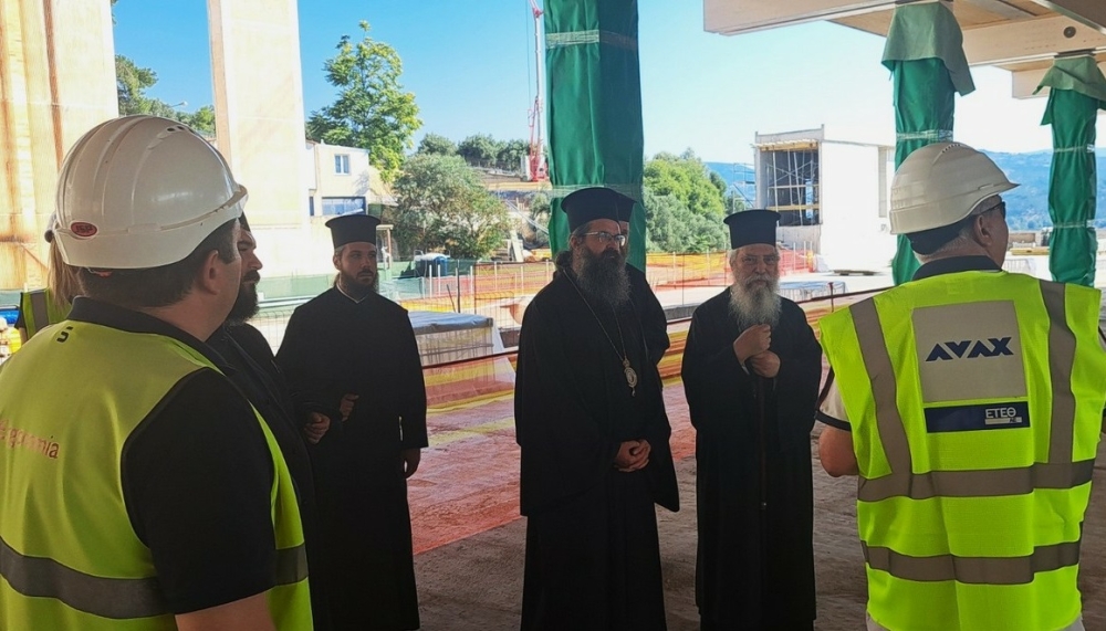 &Eta; &Sigma;&pi;ά&rho;&tau;&eta; &alpha;&nu;&tau;ί&kappa;&rho;&iota;&sigma;&epsilon; &tau;&omicron; &mu;έ&lambda;&lambda;&omicron;&nu; &tau;&eta;&sigmaf;: &Pi;&rho;ώ&tau;&alpha; &alpha;&pi;&omicron;&kappa;&alpha;&lambda;&upsilon;&pi;&tau;ή&rho;&iota;&alpha; &tau;&omicron;&upsilon; &nu;έ&omicron;&upsilon; &Nu;&omicron;&sigma;&omicron;&kappa;&omicron;&mu;&epsilon;ί&omicron;&upsilon;