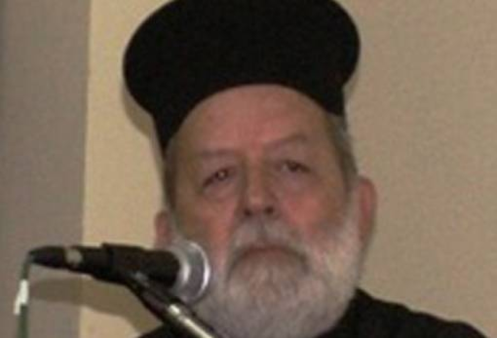 &Alpha;&rho;&chi;&iota;&epsilon;&rho;&alpha;&tau;&iota;&kappa;ό &mu;&nu;&eta;&mu;ό&sigma;&upsilon;&nu;&omicron; &sigma;&tau;&eta; &mu;&nu;ή&mu;&eta; &tau;&omicron;&upsilon; &mu;&alpha;&kappa;&alpha;&rho;&iota;&sigma;&tau;&omicron;ύ &pi;. &Pi;&alpha;&nu;&alpha;&gamma;&iota;ώ&tau;&eta; &Rho;&omicron;ύ&tau;&sigma;&eta;