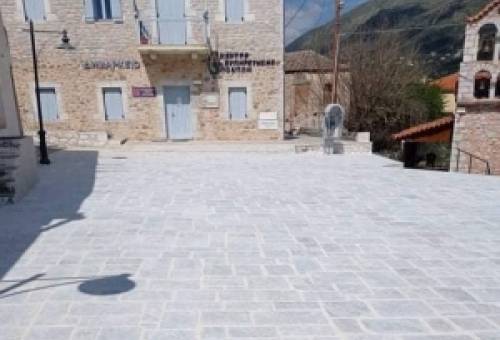 Ανάπλαση στον Κότρωνα με κυρίαρχη τη μανιάτικη πέτρα (ΦΩΤΟ)