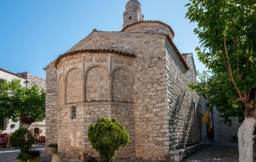 &Xi;&epsilon;&kappa;&iota;&nu;ά &tau;&omicron; &kappa;&alpha;&tau;&eta;&chi;&eta;&tau;&iota;&kappa;ό &sigma;&tau;&eta;&nu; &Alpha;&rho;&epsilon;ό&pi;&omicron;&lambda;&eta;