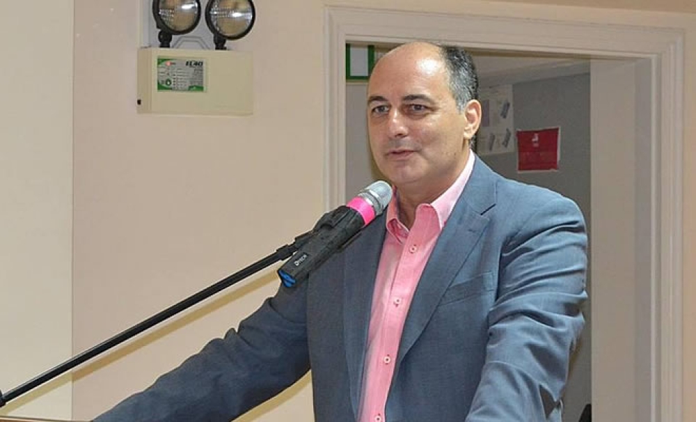 &Mu;έ&lambda;&omicron;&sigmaf; &tau;&eta;&sigmaf; &Epsilon;&kappa;&tau;&epsilon;&lambda;&epsilon;&sigma;&tau;&iota;&kappa;ή&sigmaf; &Epsilon;&pi;&iota;&tau;&rho;&omicron;&pi;ή&sigmaf; &tau;&eta;&sigmaf; &Epsilon;&Pi;&Omicron; &omicron; &Tau;. &Kappa;&alpha;&rho;&rho;ά&sigmaf;