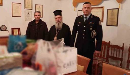 Έ&delta;&epsilon;&iota;&xi;&epsilon; &kappa;&alpha;&iota; &phi;έ&tau;&omicron;&sigmaf; &tau;&omicron; &alpha;&nu;&theta;&rho;ώ&pi;&iota;&nu;&omicron; &pi;&rho;ό&sigma;&omega;&pi;ό &tau;&eta;&sigmaf; &eta; &Epsilon;&Lambda;&Alpha;&Sigma; &sigma;&tau;&eta; &Lambda;&alpha;&kappa;&omega;&nu;ί&alpha;