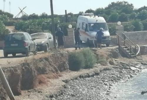 Η θάλασσα «τρώει» τη γη στον Ξιφιά Μονεμβασίας