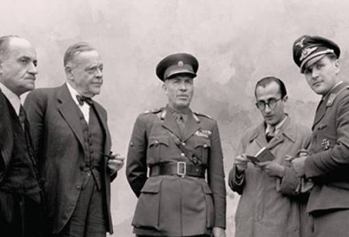 «Οι Δωσίλογοι» του Μενέλαου Χαραλαμπίδη: Μια ανατριχιαστική χαρτογράφηση της Κατοχής