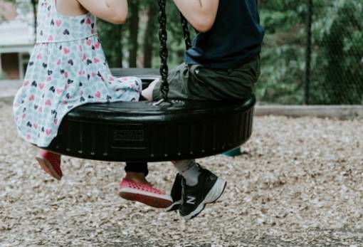 Δημογραφικό: Πόσο κοστίζει να μεγαλώσεις ένα παιδί στην Ελλάδα