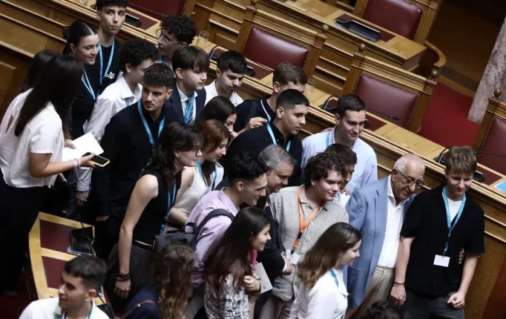 &Beta;&omicron;&upsilon;&lambda;ή &tau;&omega;&nu; &Epsilon;&phi;ή&beta;&omega;&nu; 2026-2027: &Xi;&epsilon;&kappa;&iota;&nu;&omicron;ύ&nu; &omicron;&iota; &alpha;&iota;&tau;ή&sigma;&epsilon;&iota;&sigmaf;