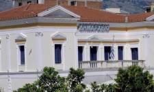 &Alpha;&theta;&lambda;&eta;&tau;&iota;&kappa;ό &kappa;έ&nu;&tau;&rho;&omicron; &Sigma;&pi;&alpha;&rho;&tau;&iota;&alpha;&tau;&iota;&kappa;&omicron;ύ, Open Mall &kappa;&alpha;&iota; &Pi;&alpha;&lambda;&alpha;&iota;&omicron;&lambda;ό&gamma;&omicron;&upsilon; &sigma;&tau;&eta; &Delta;&eta;&mu;&omicron;&tau;&iota;&kappa;ή &Epsilon;&pi;&iota;&tau;&rho;&omicron;&pi;ή &Sigma;&pi;ά&rho;&tau;&eta;&sigmaf;