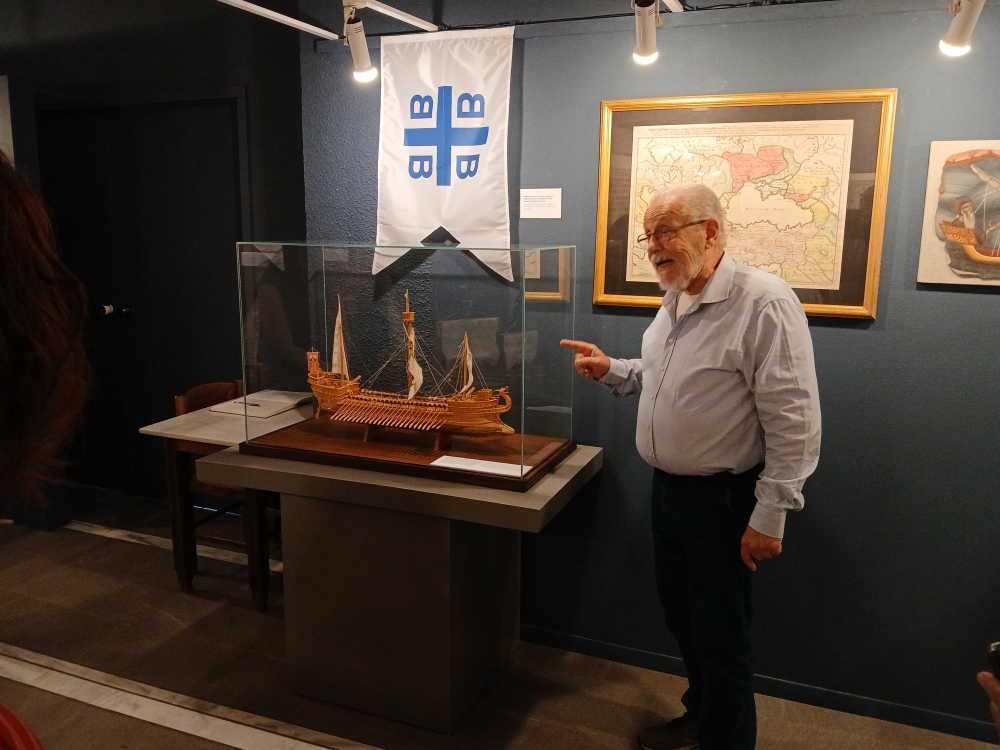 5.000 &chi;&rho;ό&nu;&iota;&alpha; &epsilon;&lambda;&lambda;&eta;&nu;&iota;&kappa;ή&sigmaf; &nu;&alpha;&upsilon;&tau;&omicron;&sigma;ύ&nu;&eta;&sigmaf; &zeta;&omega;&nu;&tau;&alpha;&nu;&epsilon;ύ&omicron;&upsilon;&nu; &sigma;&tau;&eta; &Nu;&epsilon;ά&pi;&omicron;&lambda;&eta;
