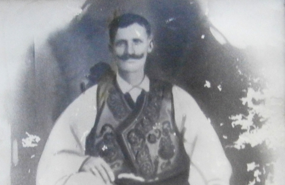 &Nu;&iota;&kappa;ό&lambda;&alpha;&omicron;&sigmaf; &Alpha;&nu;&alpha;&sigma;&tau;. &Sigma;&tau;&alpha;&mu;&alpha;&tau;ό&pi;&omicron;&upsilon;&lambda;&omicron;&sigmaf;: &Omicron; &tau;&epsilon;&lambda;&epsilon;&upsilon;&tau;&alpha;ί&omicron;&sigmaf; &phi;&omicron;&upsilon;&sigma;&tau;&alpha;&nu;&epsilon;&lambda;ά&sigmaf; &tau;&eta;&sigmaf; &Sigma;&pi;ά&rho;&tau;&eta;&sigmaf;