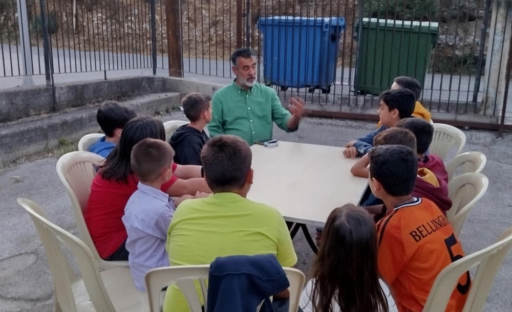 Με «προπονητή» Μακαρούνα τα παιδιά της Λάκκας σκόραραν το πιο «καθαρό» γκολ