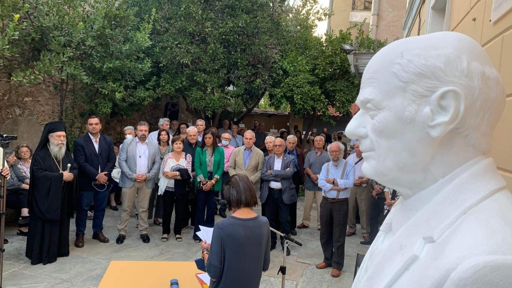 «Για όσα με σεμνότητα προσέφερε στην πόλη της Σπάρτης...»