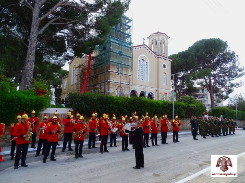 &Omicron; &Epsilon;&upsilon;&alpha;&gamma;&gamma;&epsilon;&lambda;&iota;&sigma;&mu;ό&sigmaf; &tau;&eta;&sigmaf; &Theta;&epsilon;&omicron;&tau;ό&kappa;&omicron;&upsilon; &kappa;&alpha;&iota; &eta; &Epsilon;&theta;&nu;&iota;&kappa;ή &epsilon;&pi;έ&tau;&epsilon;&iota;&omicron;&sigmaf; &epsilon;&omicron;&rho;&tau;ά&sigma;&tau;&eta;&kappa;&epsilon; &sigma;&tau;&eta; &Sigma;&pi;ά&rho;&tau;&eta;