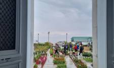 &Alpha;&nu;&theta;ί&zeta;&epsilon;&iota; &xi;&alpha;&nu;ά &tau;&omicron; &Gamma;ύ&theta;&epsilon;&iota;&omicron;: &Kappa;ά&lambda;&epsilon;&sigma;&mu;&alpha; &sigma;&upsilon;&mu;&mu;&epsilon;&tau;&omicron;&chi;ή&sigmaf; &sigma;&tau;&eta; 14&eta; &laquo;&Gamma;&iota;&omicron;&rho;&tau;ή Ά&nu;&omicron;&iota;&xi;&eta;&sigmaf;&raquo;