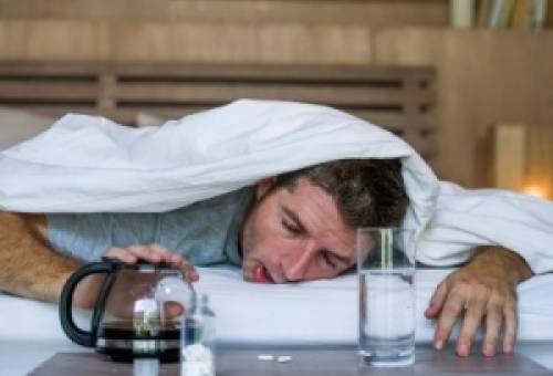 Είναι αλήθεια ότι το hangover γίνεται χειρότερο καθώς μεγαλώνουμε;