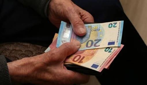 &Alpha;&nu;&alpha;&delta;&rho;&omicron;&mu;&iota;&kappa;ά &sigma;&upsilon;&nu;&tau;ά&xi;&epsilon;&omega;&nu;: &Sigma;&tau;&omicron; &mu;&iota;&kappa;&rho;&omicron;&sigma;&kappa;ό&pi;&iota;&omicron; &tau;&eta;&sigmaf; &Alpha;&Alpha;&Delta;&Epsilon; 55.000 &phi;&omicron;&rho;&omicron;&lambda;&omicron;&gamma;&omicron;ύ&mu;&epsilon;&nu;&omicron;&iota;