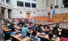 &laquo;&Pi;&omicron;&delta;&alpha;&rho;&iota;&kappa;ό&raquo; &sigma;&tau;&eta; &Beta;&omicron;&upsilon;&lambda;ή &alpha;&pi;ό &tau;&omicron; &Gamma;&Epsilon;&Lambda; &Mu;&omicron;&lambda;ά&omega;&nu;