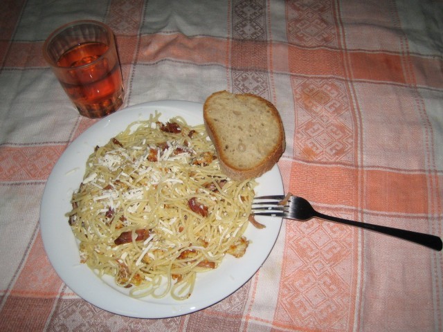 &Mu;&alpha;&kappa;&alpha;&rho;ό&nu;&iota;&alpha; &laquo;&tau;&sigma;&omicron;&upsilon;&chi;&tau;ά&raquo; &mu;&epsilon; &pi;&alpha;&sigma;&tau;ό &chi;&omicron;&iota;&rho;&iota;&nu;ό &kappa;&alpha;&iota; &pi;&omicron;&rho;&tau;&omicron;&kappa;&alpha;&lambda;ό&phi;&lambda;&omicron;&upsilon;&delta;&alpha; 