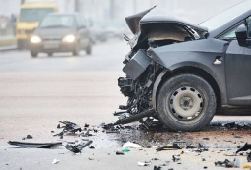 Πέντε νεκροί σε τροχαία στην Πελοπόννησο