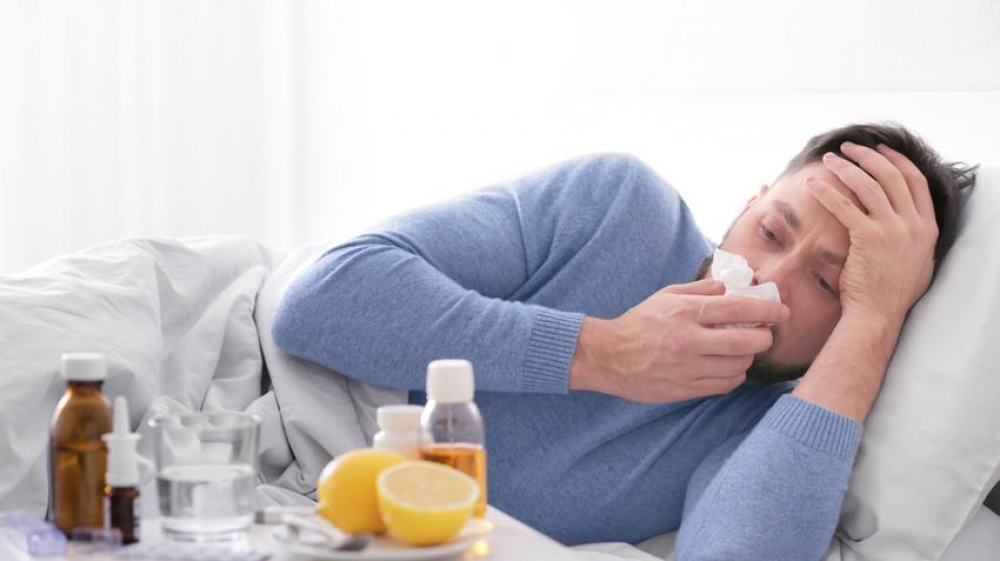 &Kappa;&omicron;&rho;&omega;&nu;&omicron;ϊό&sigmaf;, &gamma;&rho;ί&pi;&eta;, ί&omega;&sigma;&eta; ή &kappa;&rho;ύ&omega;&mu;&alpha;; &Pi;ώ&sigmaf; &theta;&alpha; &xi;&epsilon;&chi;&omega;&rho;ί&sigma;&epsilon;&tau;&epsilon; &tau;&alpha; &sigma;&upsilon;&mu;&pi;&tau;ώ&mu;&alpha;&tau;&alpha;