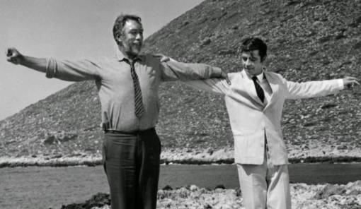 &laquo;&Alpha;&lambda;έ&xi;&eta;&sigmaf; &Zeta;&omicron;&rho;&mu;&pi;ά&sigmaf;&raquo; &kappa;ά&tau;&omega; &alpha;&pi;ό &tau;&alpha; &alpha;&sigma;&tau;έ&rho;&iota;&alpha; &sigma;&tau;&eta; &Sigma;&pi;ά&rho;&tau;&eta;
