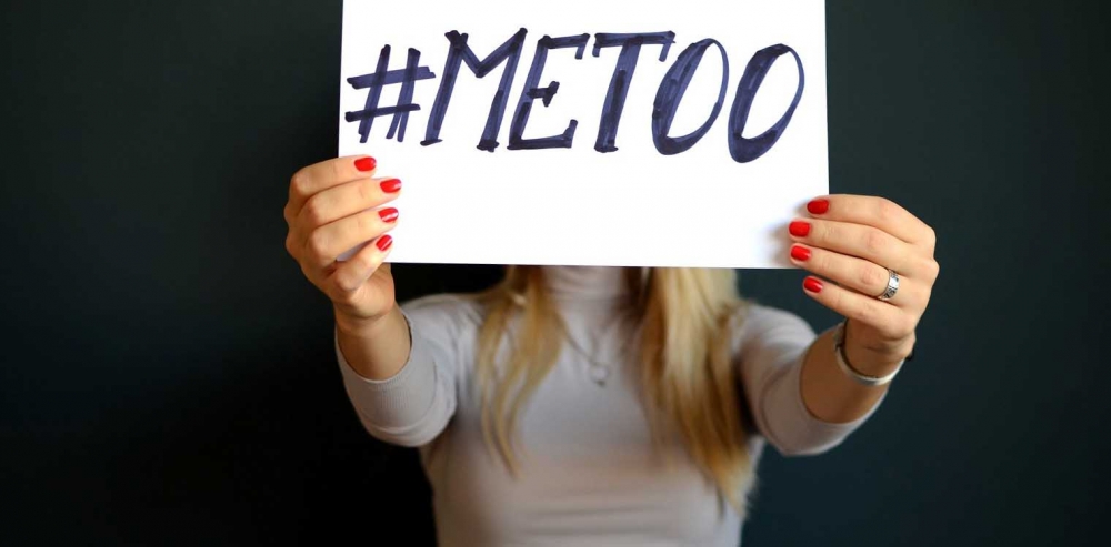 Καταγγέλλουν καθηγητή για σεξουαλική παρενόχληση