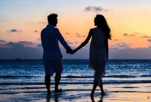 4 επιστημονικά τεκμηριωμένοι τρόποι για να κάνεις πιο δυνατή τη σχέση σου