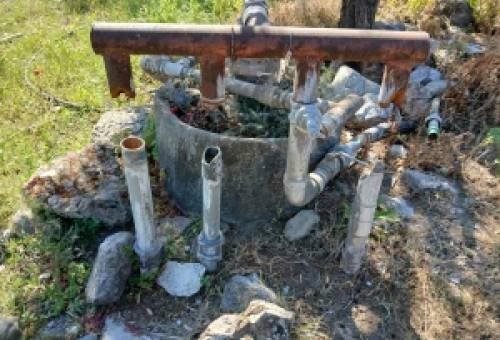 Ρήμαξαν αρδευτικές εγκαταστάσεις στα Καλύβια Σοχάς