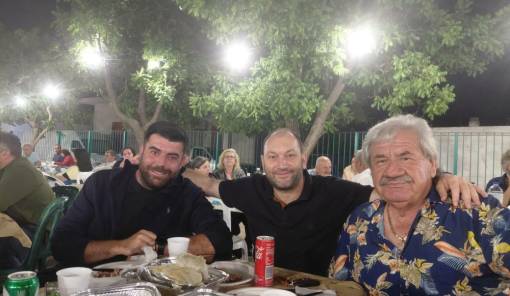 &Pi;&omicron;&delta;&omicron;&sigma;&phi;&alpha;&iota;&rho;&iota;&kappa;ό &laquo;&pi;&eta;&gamma;&alpha;&delta;ά&kappa;&iota;&raquo; &sigma;&tau;&omicron; &gamma;&lambda;έ&nu;&tau;&iota; &tau;&omega;&nu; &Beta;&alpha;&tau;ί&kappa;&omega;&nu;