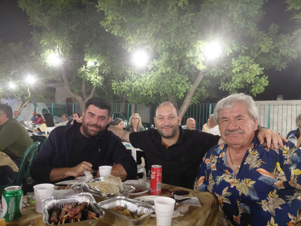 &Pi;&omicron;&delta;&omicron;&sigma;&phi;&alpha;&iota;&rho;&iota;&kappa;ό &laquo;&pi;&eta;&gamma;&alpha;&delta;ά&kappa;&iota;&raquo; &sigma;&tau;&omicron; &gamma;&lambda;έ&nu;&tau;&iota; &tau;&omega;&nu; &Beta;&alpha;&tau;ί&kappa;&omega;&nu;
