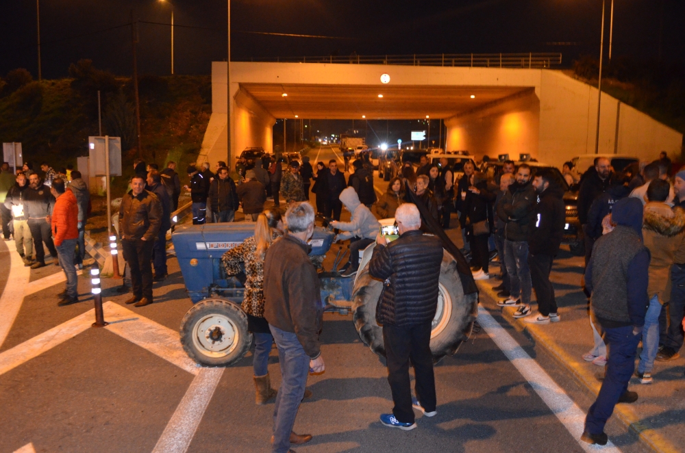 &Sigma;&upsilon;&nu;&tau;ά&sigma;&sigma;&epsilon;&tau;&alpha;&iota; &mu;&epsilon; &tau;&omicron;&upsilon;&sigmaf; &alpha;&gamma;&rho;&omicron;&tau;&omicron;&kappa;&tau;&eta;&nu;&omicron;&tau;&rho;ό&phi;&omicron;&upsilon;&sigmaf; &omicron; &Iota;&alpha;&tau;&rho;&iota;&kappa;ό&sigmaf; &Sigma;ύ&lambda;&lambda;&omicron;&gamma;&omicron;&sigmaf; &Lambda;&alpha;&kappa;&omega;&nu;ί&alpha;&sigmaf;