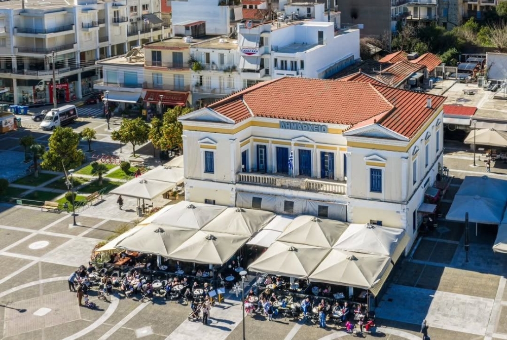&Mu;&omicron;&upsilon;&sigma;&iota;&kappa;ή &kappa;&alpha;&iota; &sigma;&iota;&nu;&epsilon;&mu;ά &sigma;&tau;&iota;&sigmaf; &gamma;&omega;&nu;&iota;έ&sigmaf; &tau;&omicron;&upsilon; &Delta;ή&mu;&omicron;&upsilon; &Sigma;&pi;ά&rho;&tau;&eta;&sigmaf;