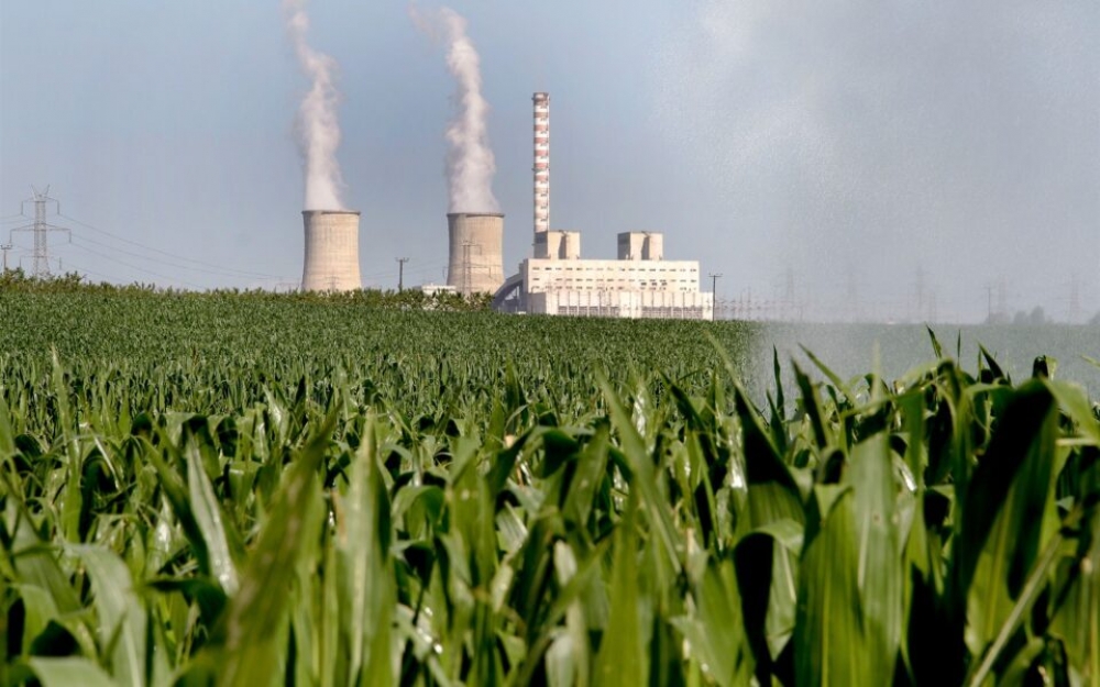 &Pi;ώ&sigmaf; &eta; &kappa;&lambda;&iota;&mu;&alpha;&tau;&iota;&kappa;ή &alpha;&lambda;&lambda;&alpha;&gamma;ή &epsilon;&pi;&eta;&rho;&epsilon;ά&zeta;&epsilon;&iota; &tau;&eta;&nu; &eta;&lambda;&epsilon;&kappa;&tau;&rho;&omicron;&delta;ό&tau;&eta;&sigma;&eta;