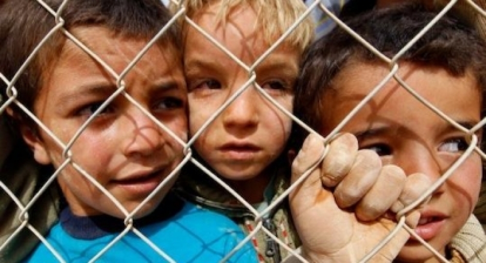 &laquo;&Gamma;&iota;&alpha;&tau;ί &tau;&epsilon;&lambda;&iota;&kappa;ά &mu;ό&nu;&omicron; έ&tau;&sigma;&iota; &alpha;&lambda;&lambda;ά&zeta;&epsilon;&iota; &omicron; &kappa;ό&sigma;&mu;&omicron;&sigmaf;&raquo;