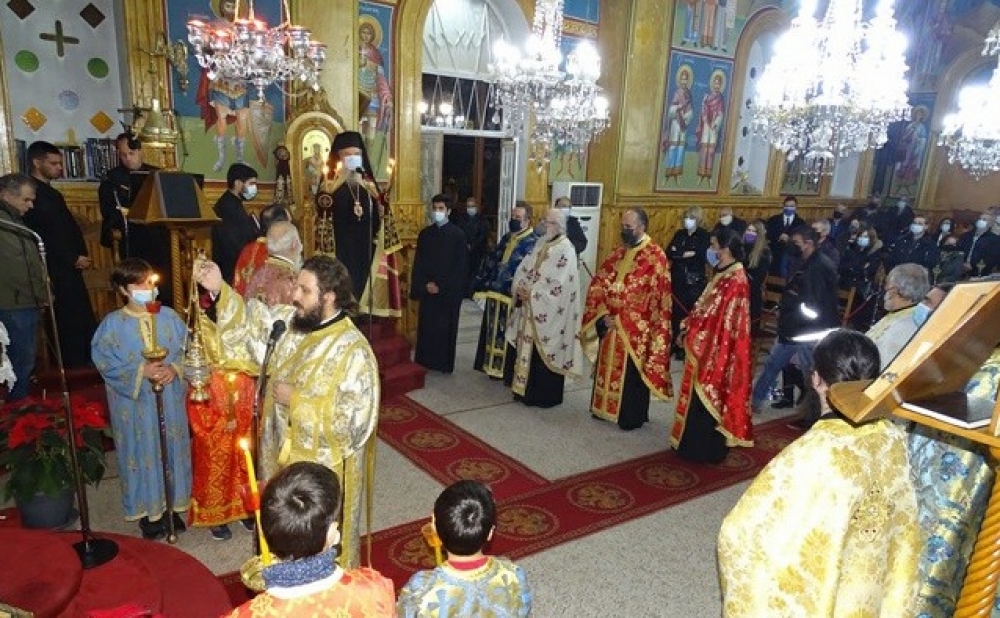 &Mu;&epsilon; &epsilon;&kappa;&kappa;&lambda;&eta;&sigma;&iota;&alpha;&sigma;&tau;&iota;&kappa;ή &lambda;&alpha;&mu;&pi;&rho;ό&tau;&eta;&tau;&alpha;  &eta; &pi;&alpha;&nu;ή&gamma;&upsilon;&rho;&eta; &sigma;&tau;&eta;&nu; &Alpha;&gamma;. &Beta;&alpha;&rho;&beta;ά&rho;&alpha; &Kappa;&alpha;&lambda;&omicron;&gamma;&omega;&nu;&iota;ά&sigmaf; (&Phi;&Omega;&Tau;&Omicron;)