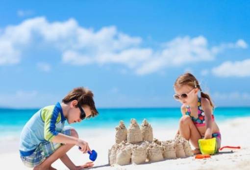 Υπέροχες δραστηριότητες στην παραλία για τα παιδιά